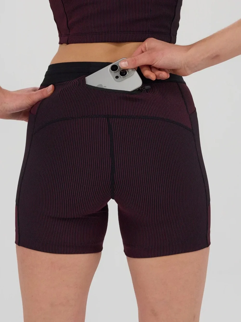 Bandit Striped Cadence 5” Compression Shorts - Black / Fig - Picture 2 of 10